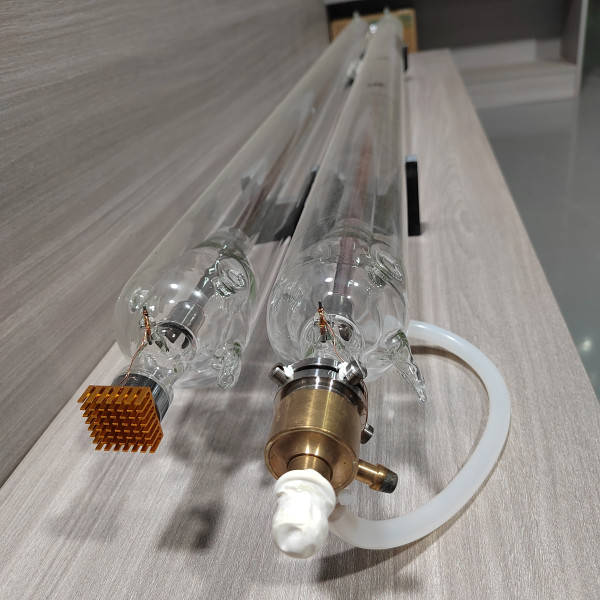 二氧化碳激光器